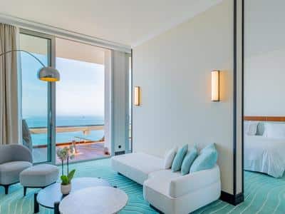 Signature Suite
