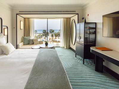 Prestige Room