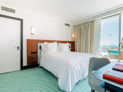 Panoramic Bedroom