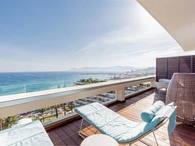 Signature Suite