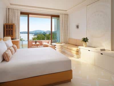 Deluxe Sea View Room