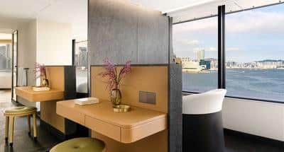 1 King Studio Suite Corner Sea View