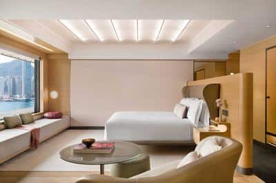 1 King Studio Suite Sea View