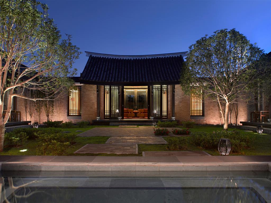 Banyan Tree Lijiang