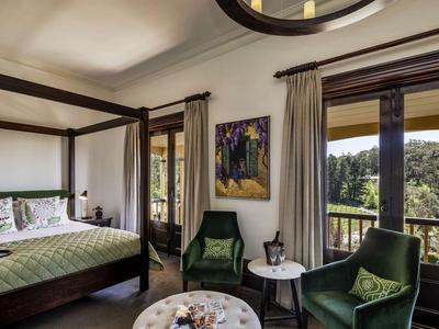 Piccadilly Valley View Room