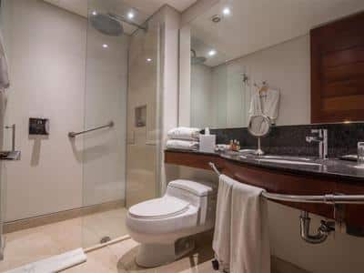 Guest room