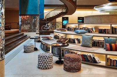 Reception & Lobby - pic