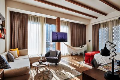 Farmstay Suite