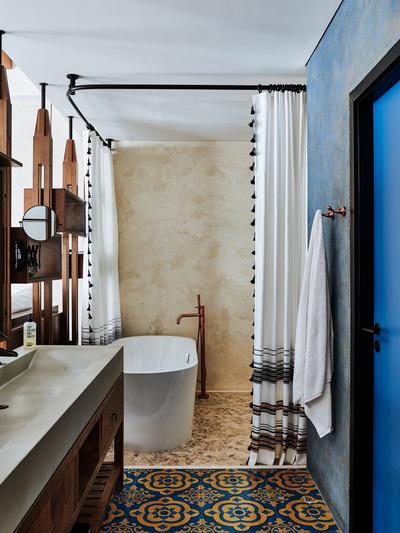 Farmstay Suite