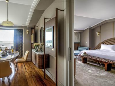 The Artisan Suite