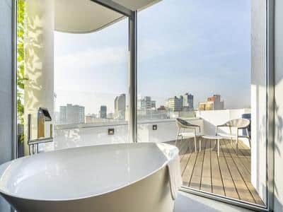 Penthouse Suite