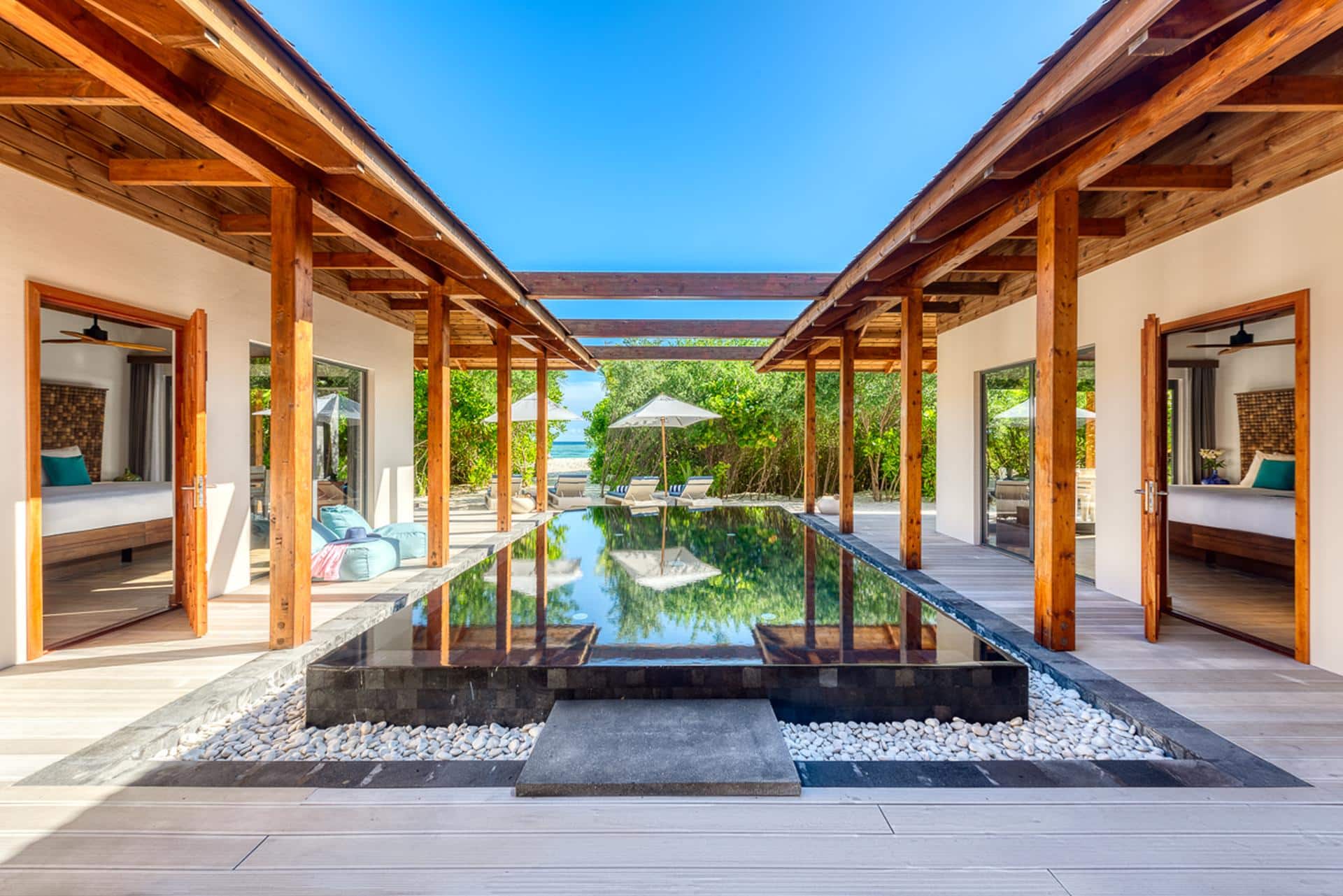 Movenpick Resort Kuredhivaru Maldives
