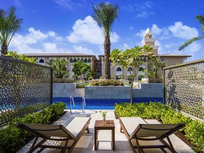 One Bedroom Family Suite Pool Access