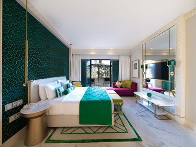 One Bedroom Family Suite