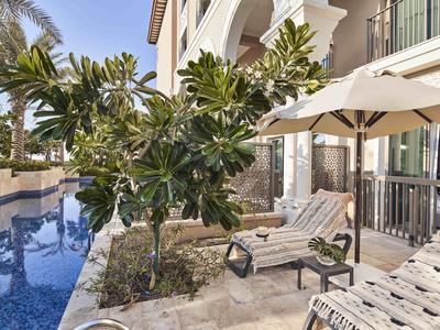 Two Bedroom Family Room - Pool Access