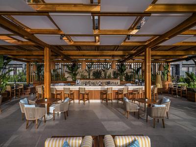 Beach Bar