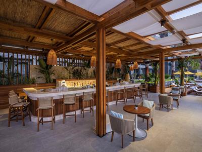 Beach Bar