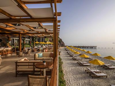 Beach Bar