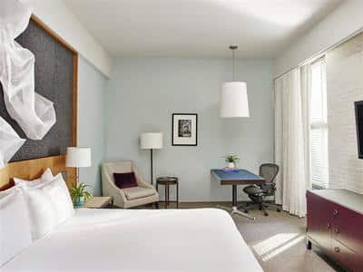 Guest room