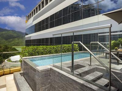 Pool Terrace Suite