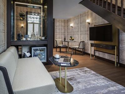Executive Suite Duplex Room