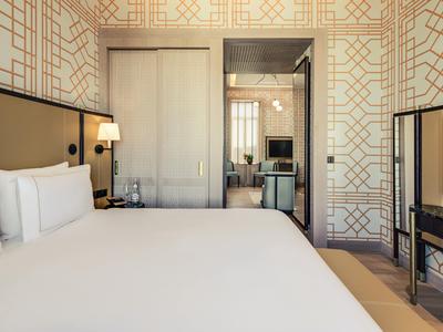 Junior Suite Room