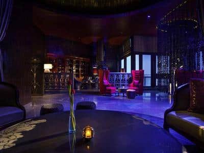 Bar Lounge