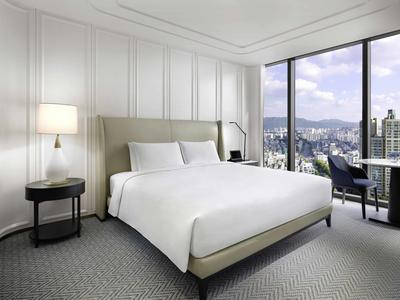 Prestige Family Suite