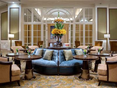 Bar Lounge
