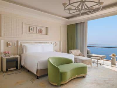 Signature Seaview Room