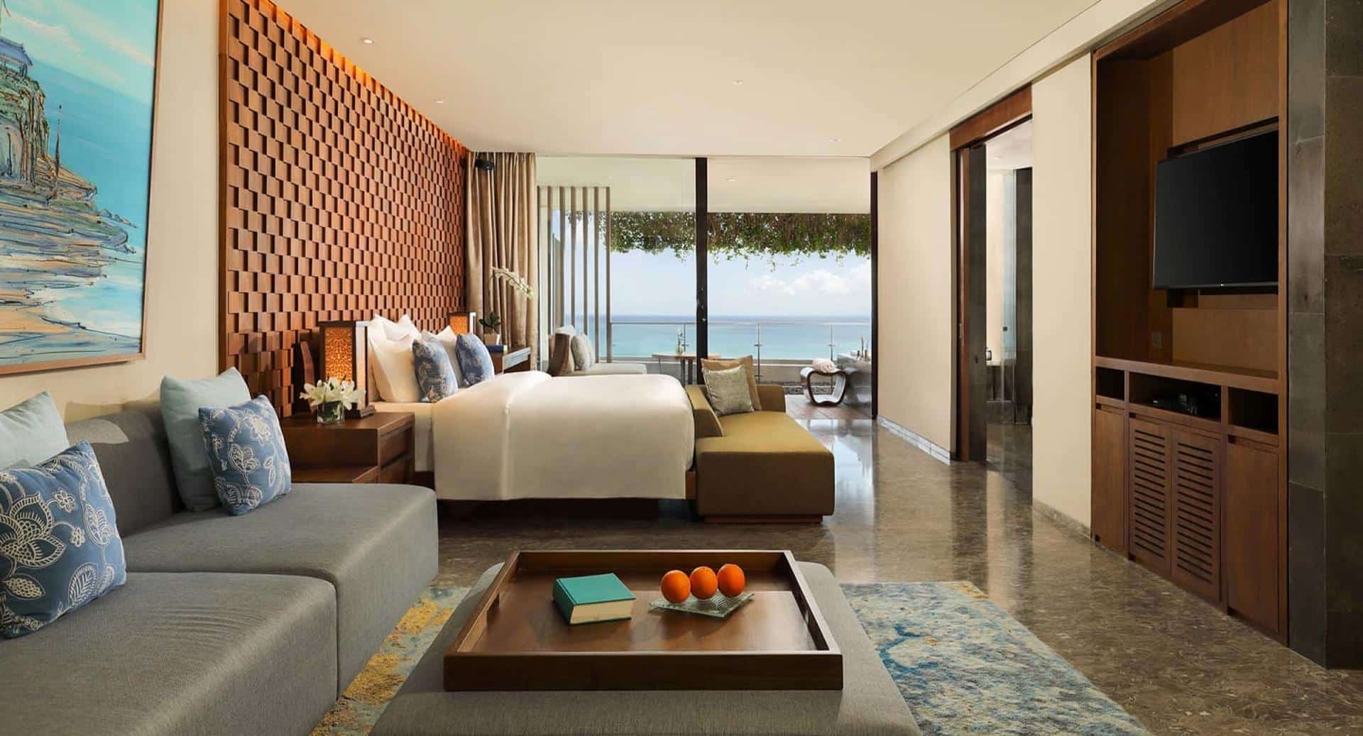 anantara_uluwatu_ocean_view_suite_01_1920x1037