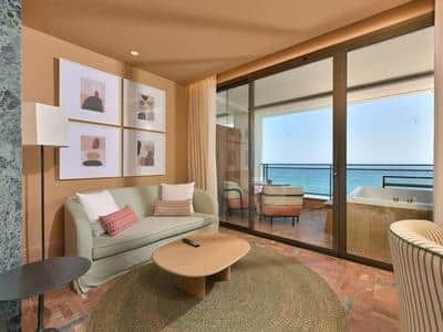 Junior Suite Front Sea View