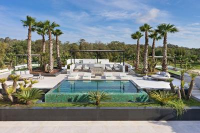Ritz Carlton Suite