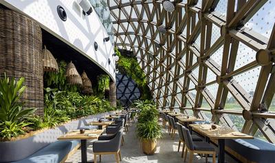 Greenhouse overlooks Master course