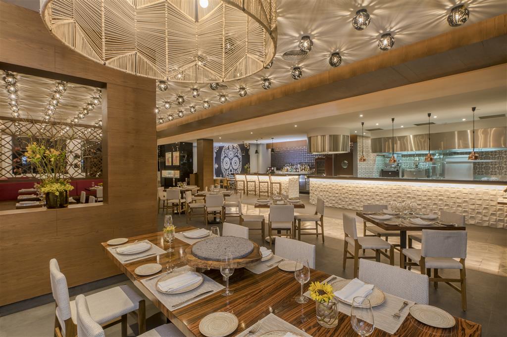 Haven Riviera Cancún