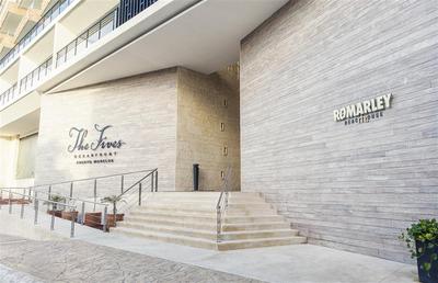 The Fives Oceanfront Front