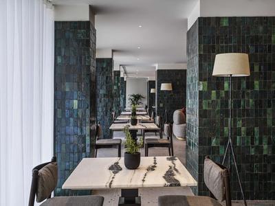 Ariagne Restaurant & Bar