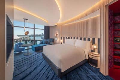 Deluxe Room, 1 King, Darling Harbour View