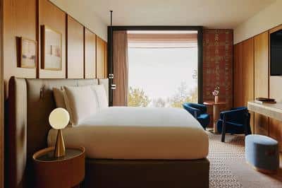 Corner Park Suite
