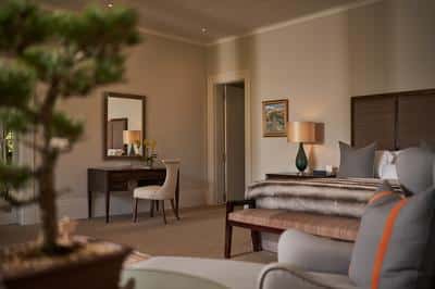 Manor House Suite