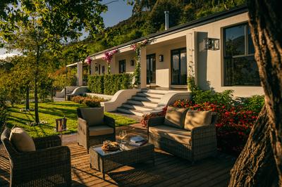 The Oaks Cottage