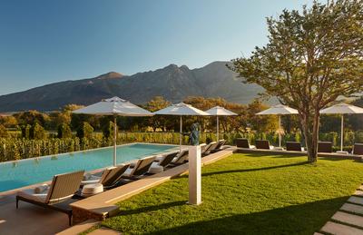 Leeu Spa by Healing Earth - Pool