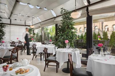 Le Bistro restaurant