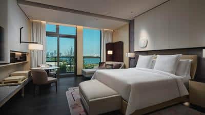 Deluxe Lake View Room