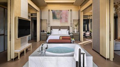 Penthouse Suite (East Wing)