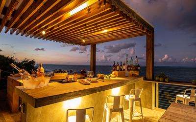 The Bluff Bar at Beach Enclave