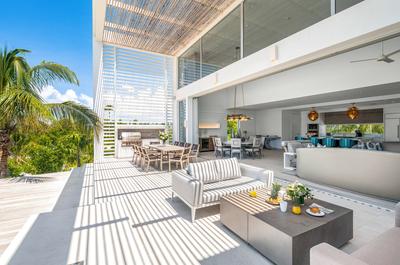 Grace Bay Six Bedroom Premium Ocean View