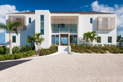 North Shore Four Bedroom Ocean View Villa