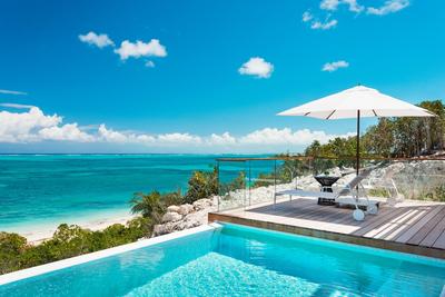 North Shore Five Bedroom Beachfront Villa