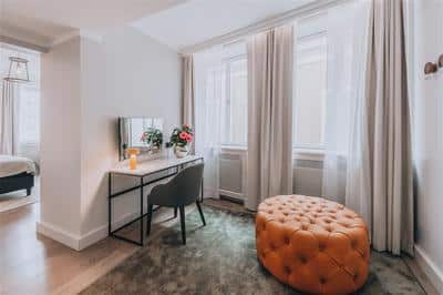 Suite